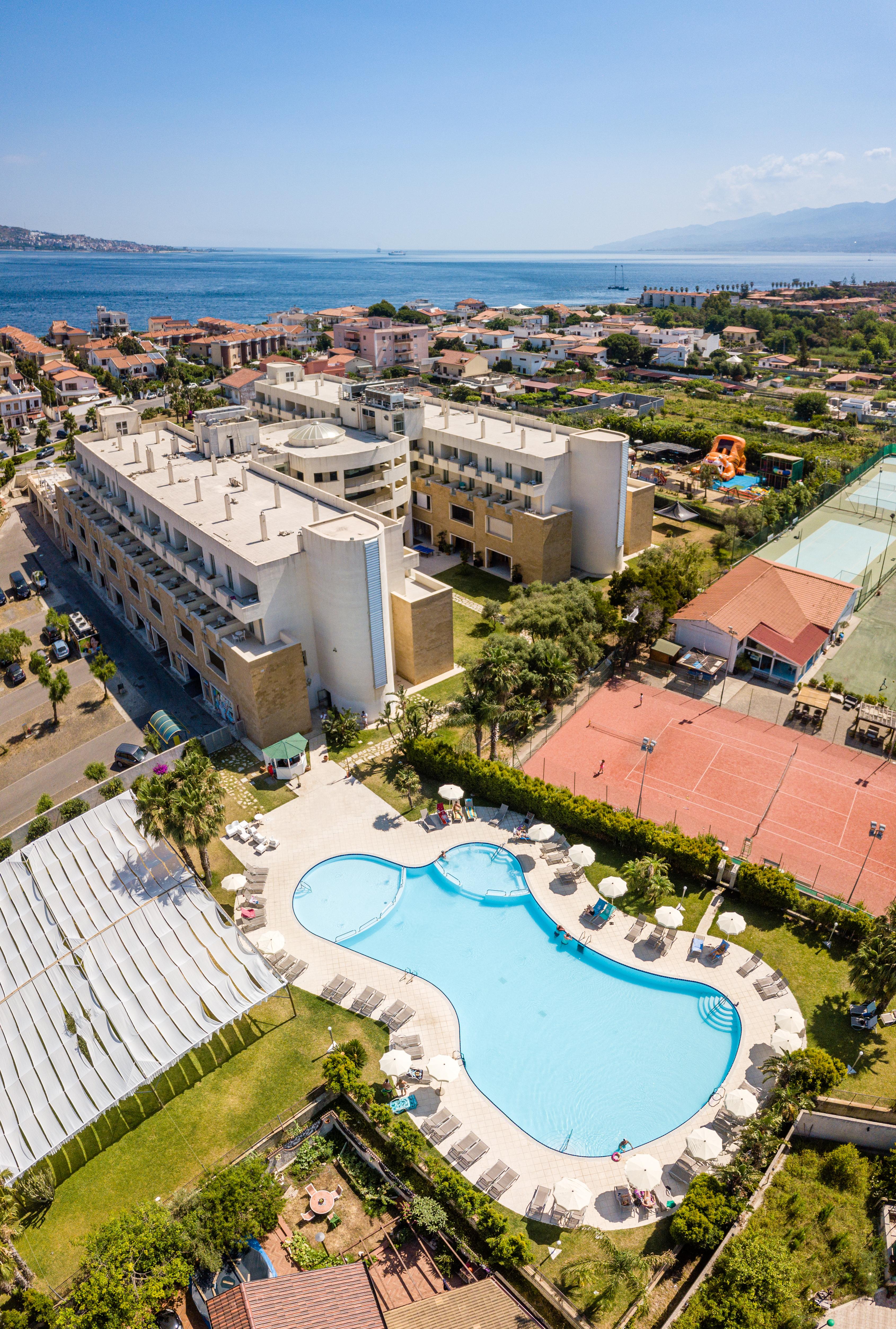Capo Peloro Hotel Torre di Faro Exterior foto